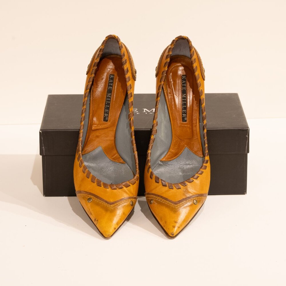 Kate Miller Shoes - 9.5 (39 1/2) Fits like a 9